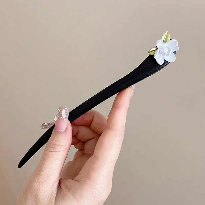 Retro Hair Clips Pins Women Wood Hair Sticks Natural Chopstick Shaped Hairpin Classic Ethnic Girl Hair Accessories Jewelry