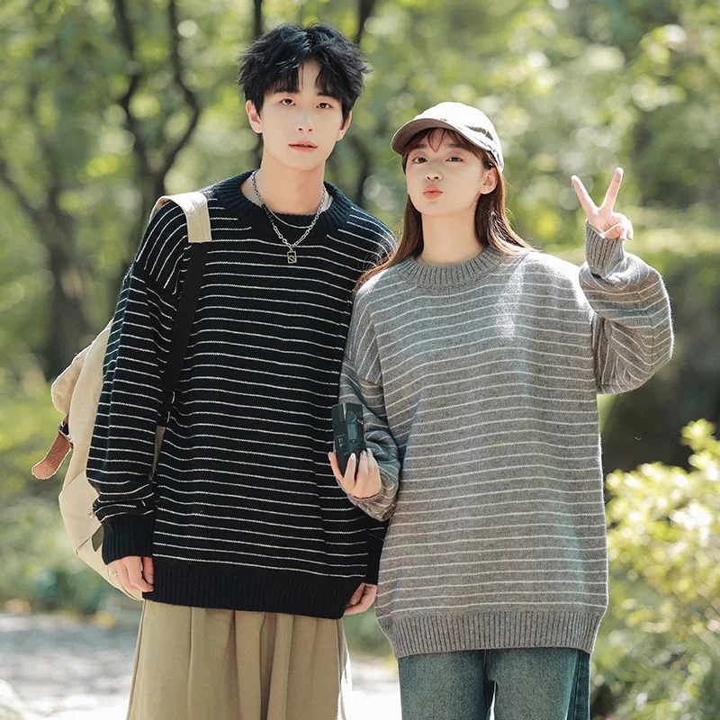

Новый вязаный полосатый свитер с круглым вырезом для мужчин, повседневный, универсальный, удобный, толстовка с длинными рукавами для пар, модный бренд