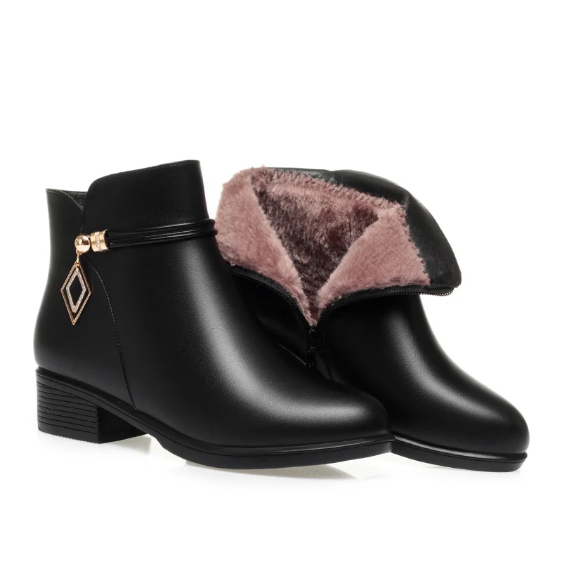 Zapatos cómodos de cuero suave para mujer, botas cortas con plataforma, elegantes botines de oficina con tacón de Bloque Negro, moda de invierno