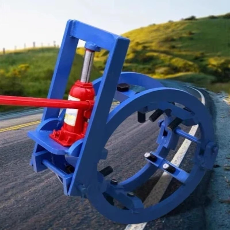 Manual Hydraulic Jack‑Type Pipe Alignment Clamp, External Welding Centering Fixture for Steel Pipe Construction