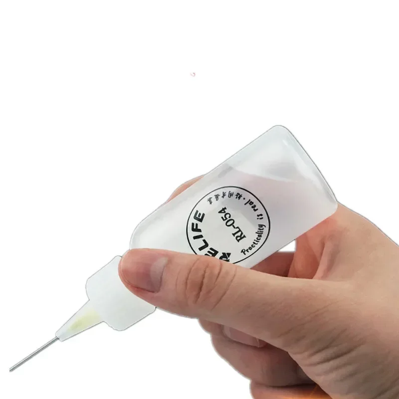 5 szt. TB2 RL-054 Wytłaczana Butelka na Rozpuszczalnik z Igłą 50ML Plastikowa Butelka na Alkohol Pusta Butelka do Czyszczenia Pasta Lutownicza Dozownik Topnika