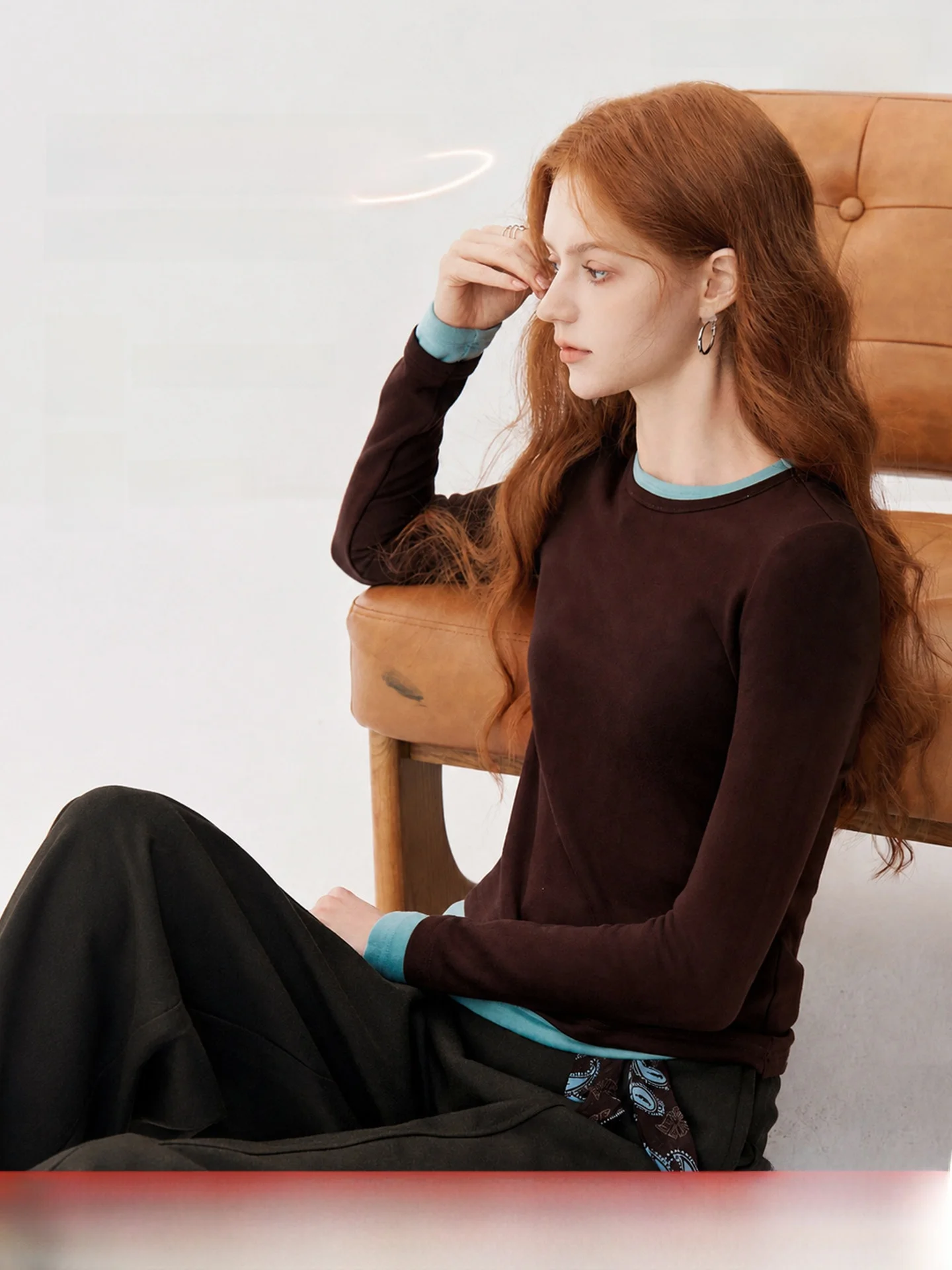 Long Sleeve T-Shirt Retro Color Block Slim Fit round Neck Top for Women Autumn Season Commute Style Knitted Fabric Casual Wear