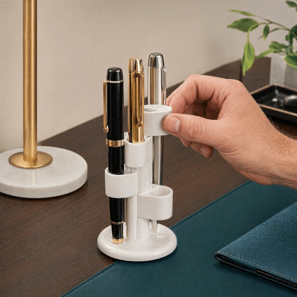 Multi‑Purpose Rotating Pen Rack 360 Degrees Rotating 4 Holes Toothbrush Holder White Minimalist Makeup Brush Storage Rack