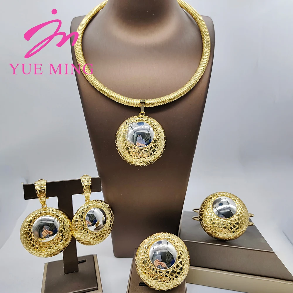 

Jewelry Set For Women Round Pendant Exquisite Necklace Earrings Two-Tone Bracelet Fashion Luxury Design Nigeria Anniversary Gift