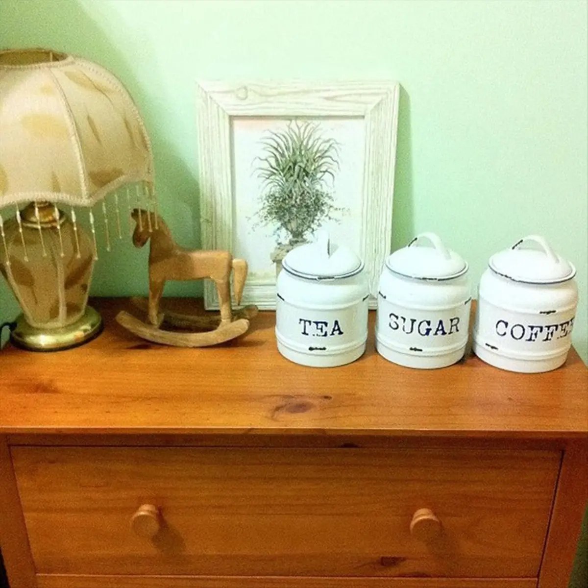 

A20M Vintage Carved Wood Rocking Horse Animals Decorated with Wood Carved Craft Horse Figurines for Home Decoration