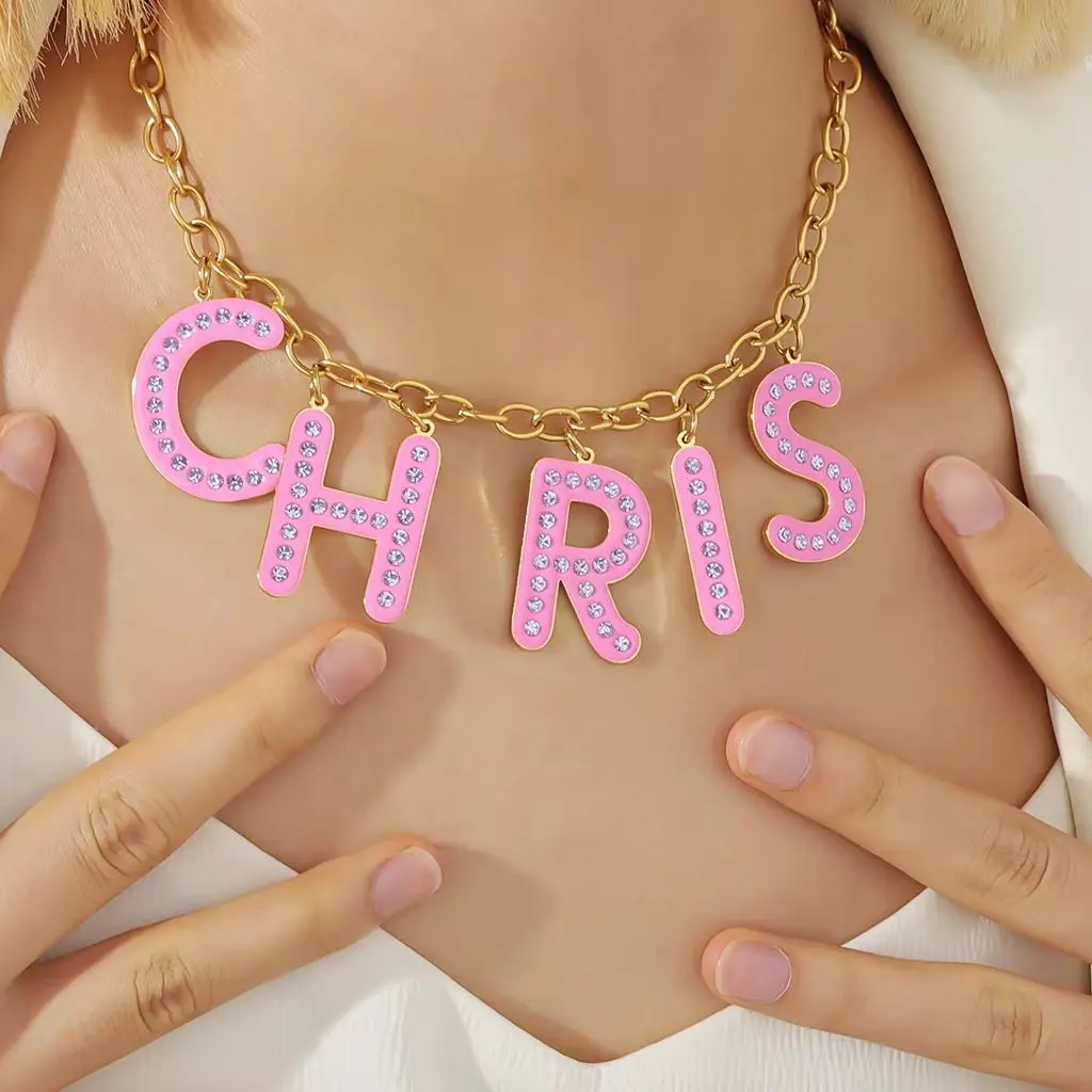 

MYDIY большое индивидуальное имя, эмалированное ожерелье в горошек, персонализированный кулон из нержавеющей стали с несколькими буквами, лучшие подарки на день рождения для женщин