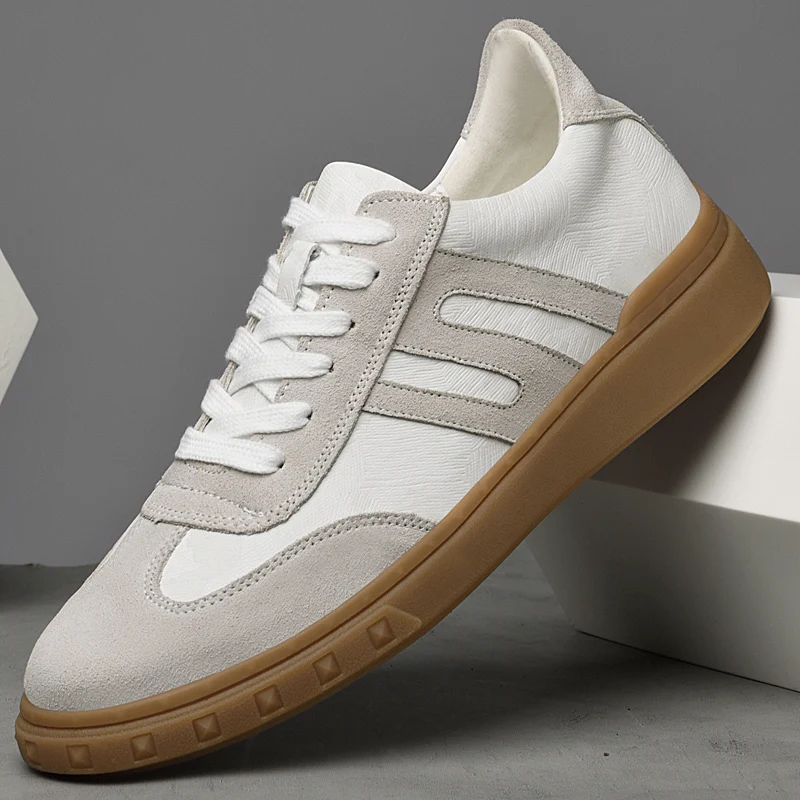 

Мужские кроссовки нового стиля осени 2025 года (корейская версия) — повседневные низкие белые кроссовки для отдыха, идеально подходят для любого случая