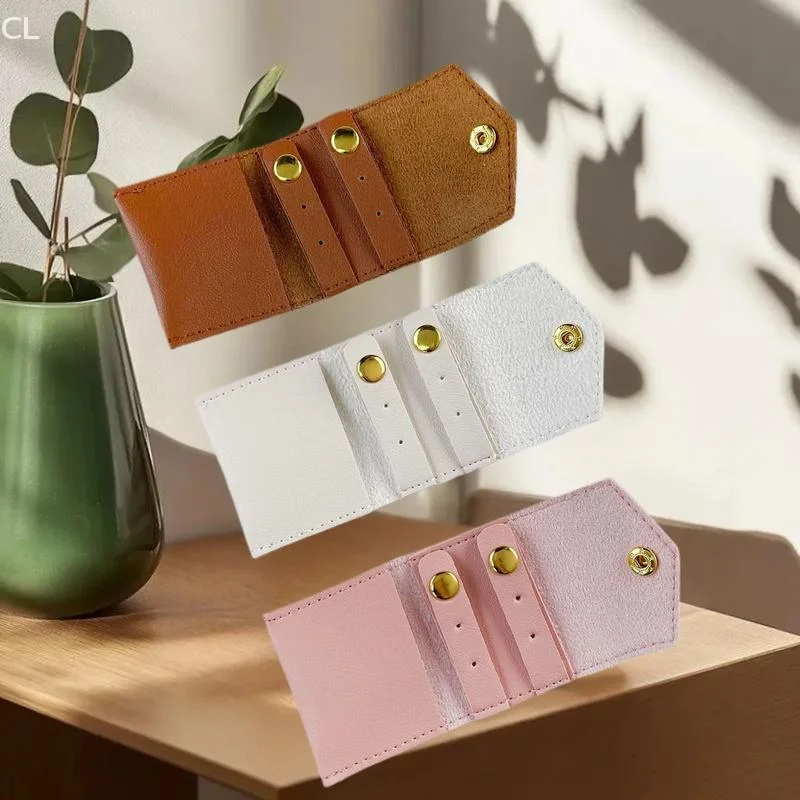 

Миниатюрная универсальная сумка для ювелирных изделий с быстросъемной пряжкой, идеально подходит для хранения серег, колец и ожерелий.