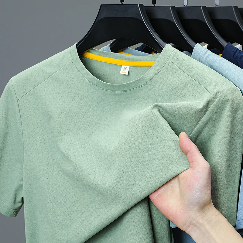 

Design Quality High-end Men's T-shirt O-Neck Gypsy Short-sleeved Hollow Half-sleeve Summer New Fashion Traceless Men's Clothing