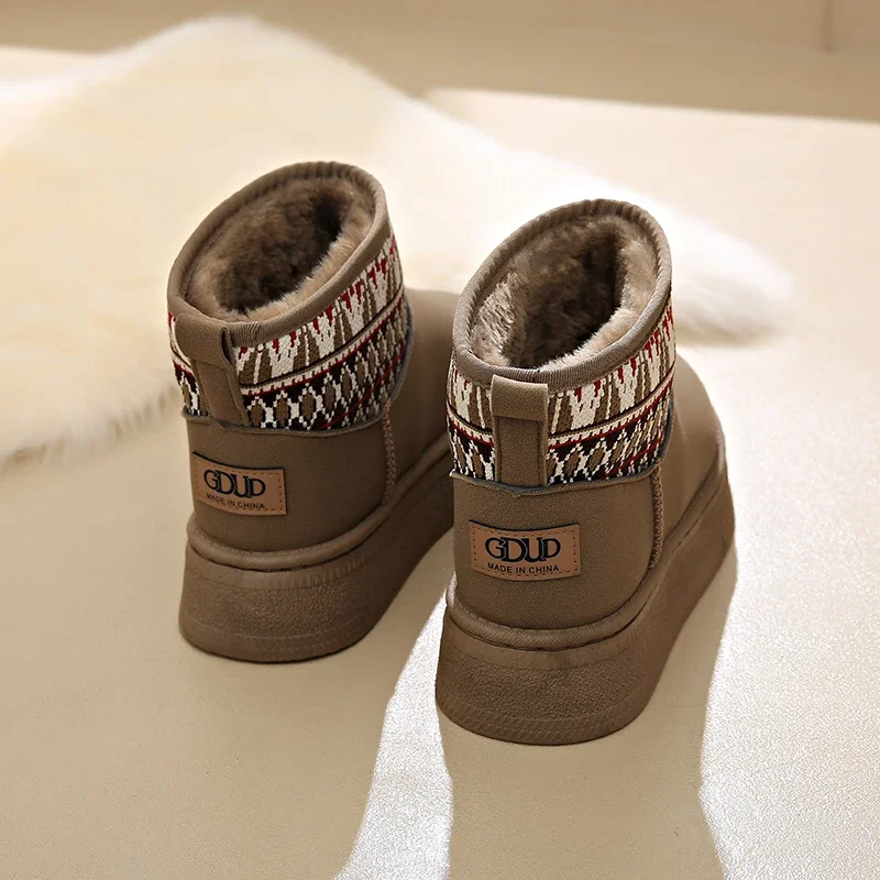 أحذية نسائية عصرية ودافئة، أحذية ثلج شتوية من جلد الغزال، أحذية قطنية مضادة للانزلاق، بسيطة وخفيفة الوزن