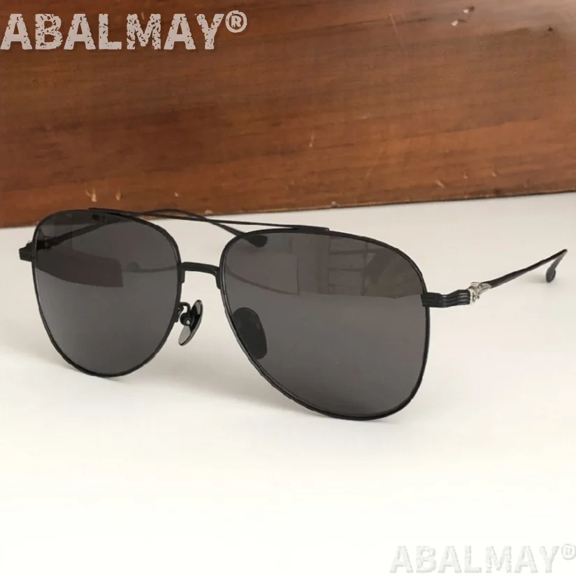 

Top High Quality Sunglasses for Men and Women 8115 SIZE 60-14-145 Titanium Style Retro Fashion Design Sun Glasses UV400 with box