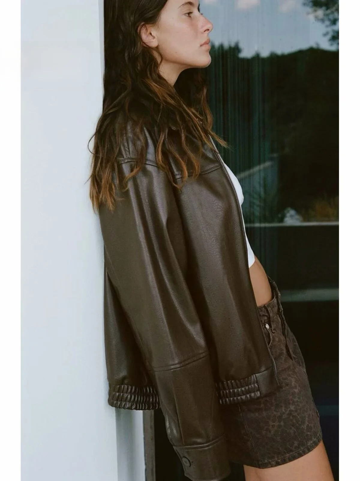 Primavera 2025 Nuovo Retro Ecopelle Jaet Street Sle da donna Loose Fit Lungo Sve Chiusura con cerniera Cappotto pilota Capispalla alla moda
