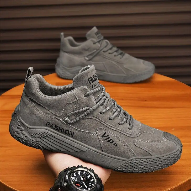 Men's Summer Anti-Slip Work Sports Shoes Fleece Lined Outdoor Climbing Shoes Lightweight Casual Fashionable Slip-On Boots