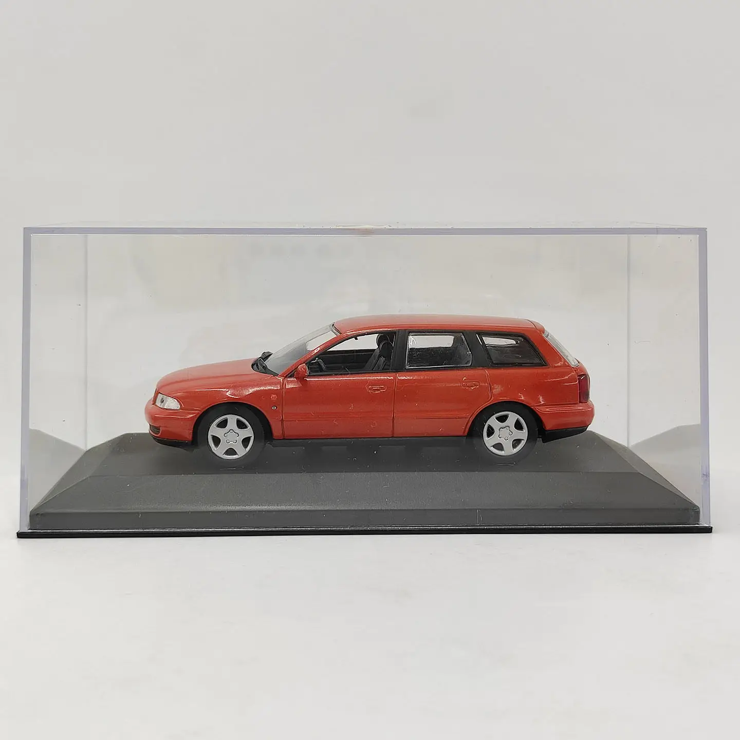 Minichamps 1:43 Scale Diecast Alloy Audi A4 Avant Wagon Toys Cars