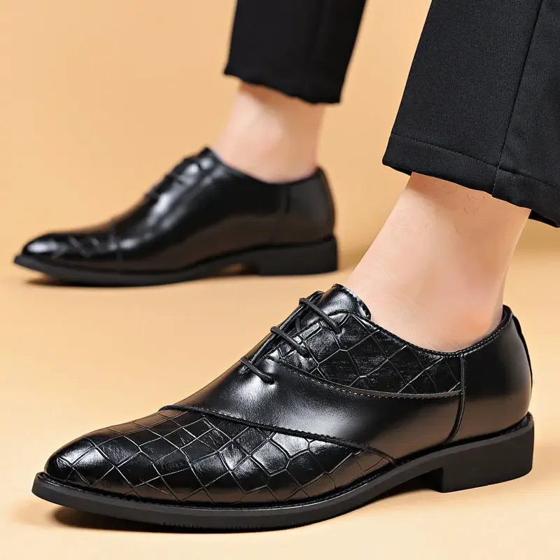 Solid Color Formal Dress Shoes Business Men's Leather Brogue Retro New In Footwear Offer Free Delivery Shipping Male Casual Shoe