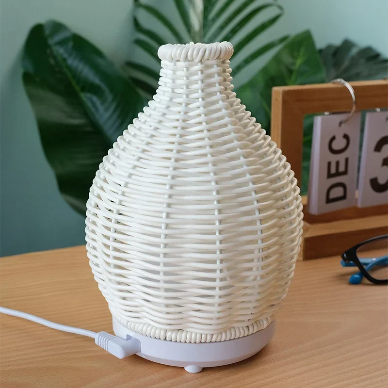 Top Seller Nuovo arrivo Sapore artistico Luce calda Rattan Ufficio Essentials Diffusore di aromi Umidificatore