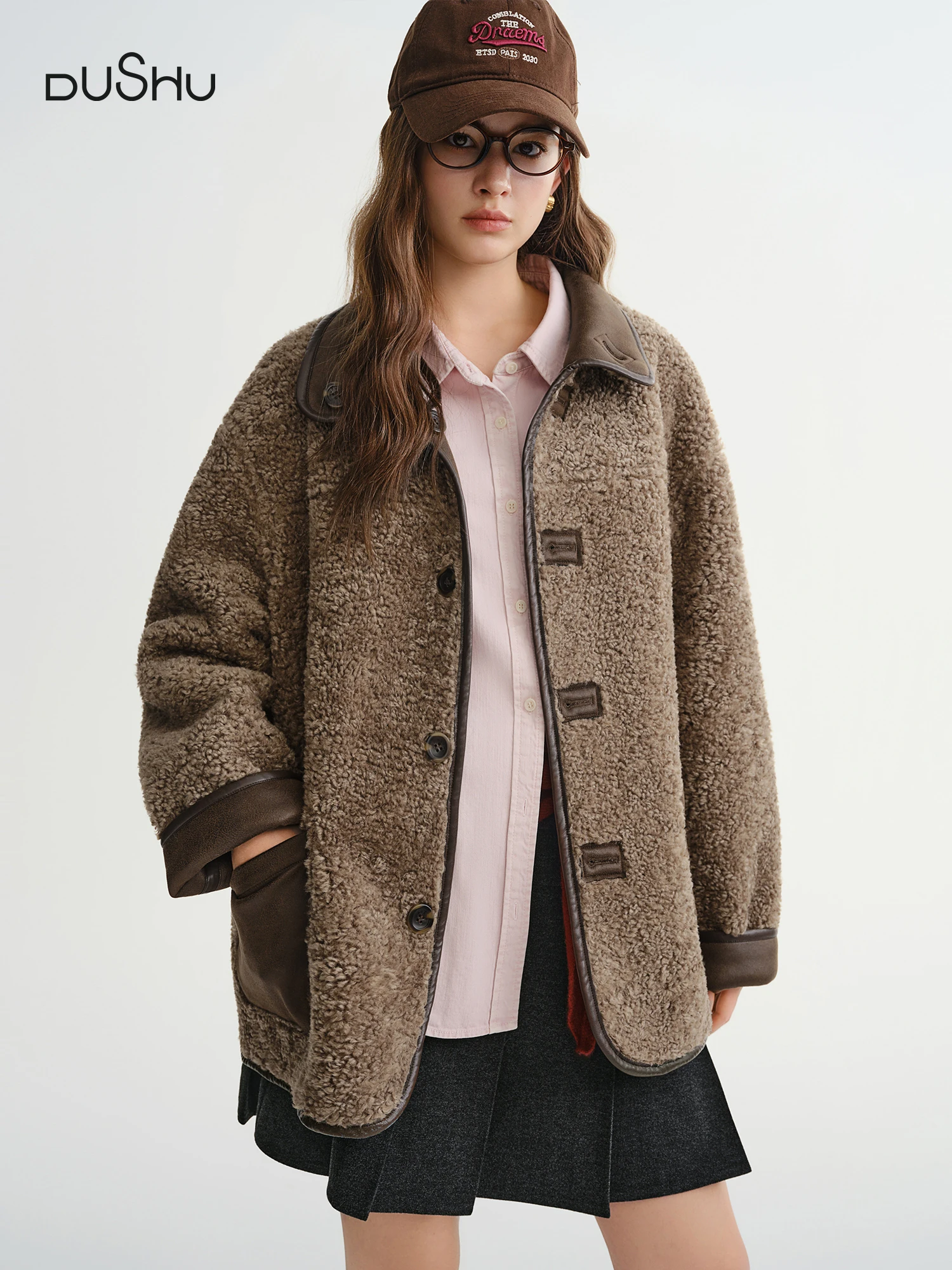 DUSHU Plus Size Brown Fur Jacket Stright Design Loose Fit Warm Reversible Vintage American Style 2025 Winter New Style Leisure