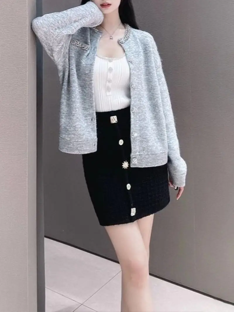 Damen Grey Cardigan Diamant Dekoration Rundhals ausschnitt Langarm Einreiher elegant Herbst 2024 Strick pullover