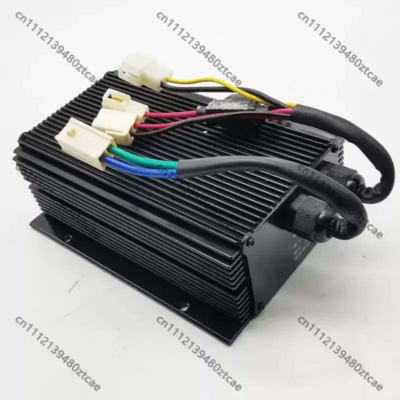 600W High Power Isolated DC-DC Voltage Transformer For Low Speed Four Wheel Sedan