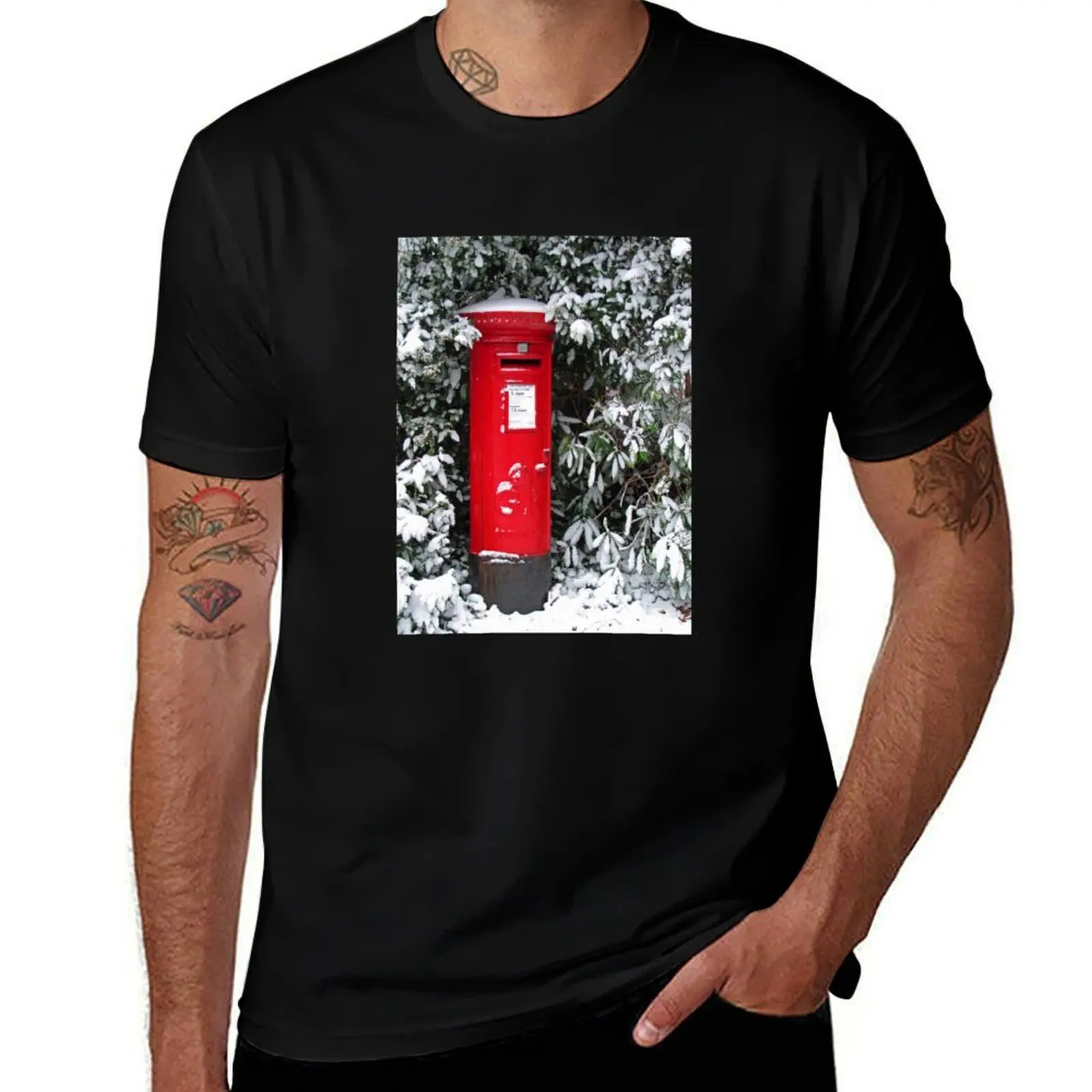 Pillar Box in the Snow T-Shirt Fashion Letter Print T-Shirt