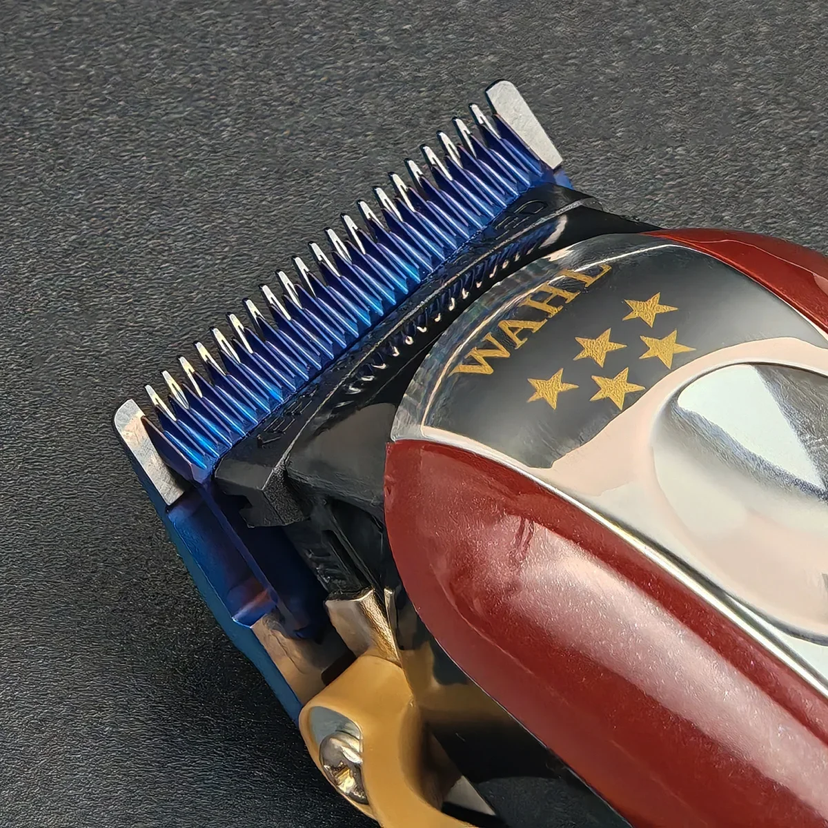 Blue Titanium Plating Clipper Blade BRDCLIP Metallurgical Powder Ceramic Fade Blade Oil Head Gradient Clipper Replacement Blade