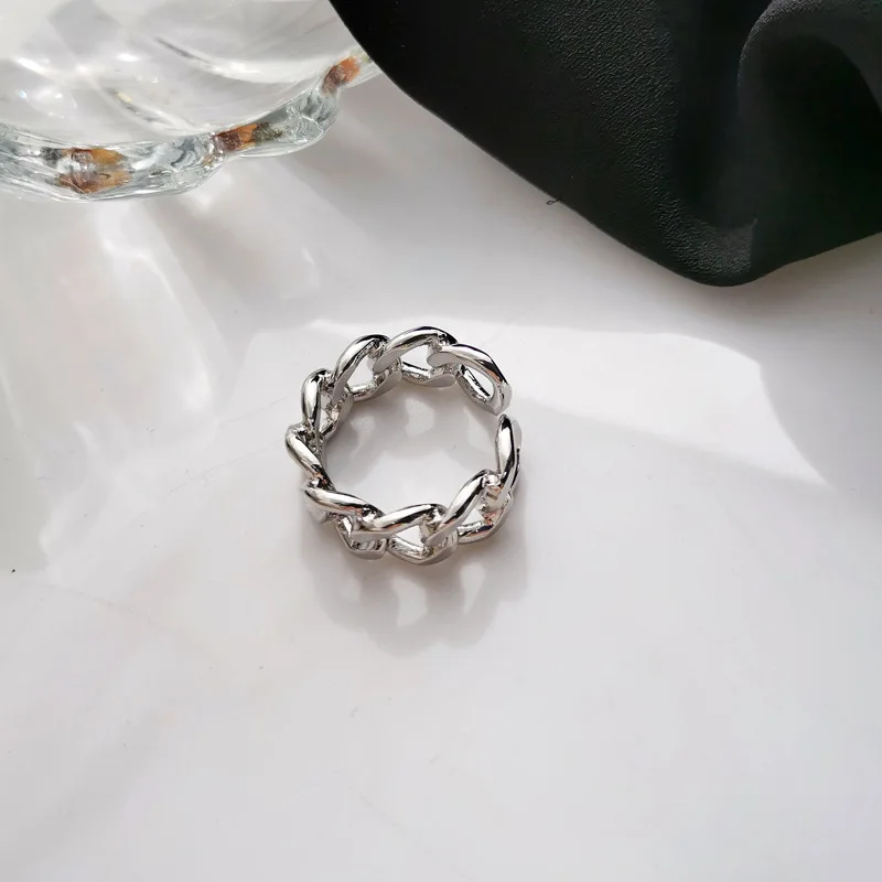 SALONGFANG  Chain Ring Simple Hollowed Out Fashion Niche Opening Texture Finger Hollow Chain Geometric Party Jewelry Gifts