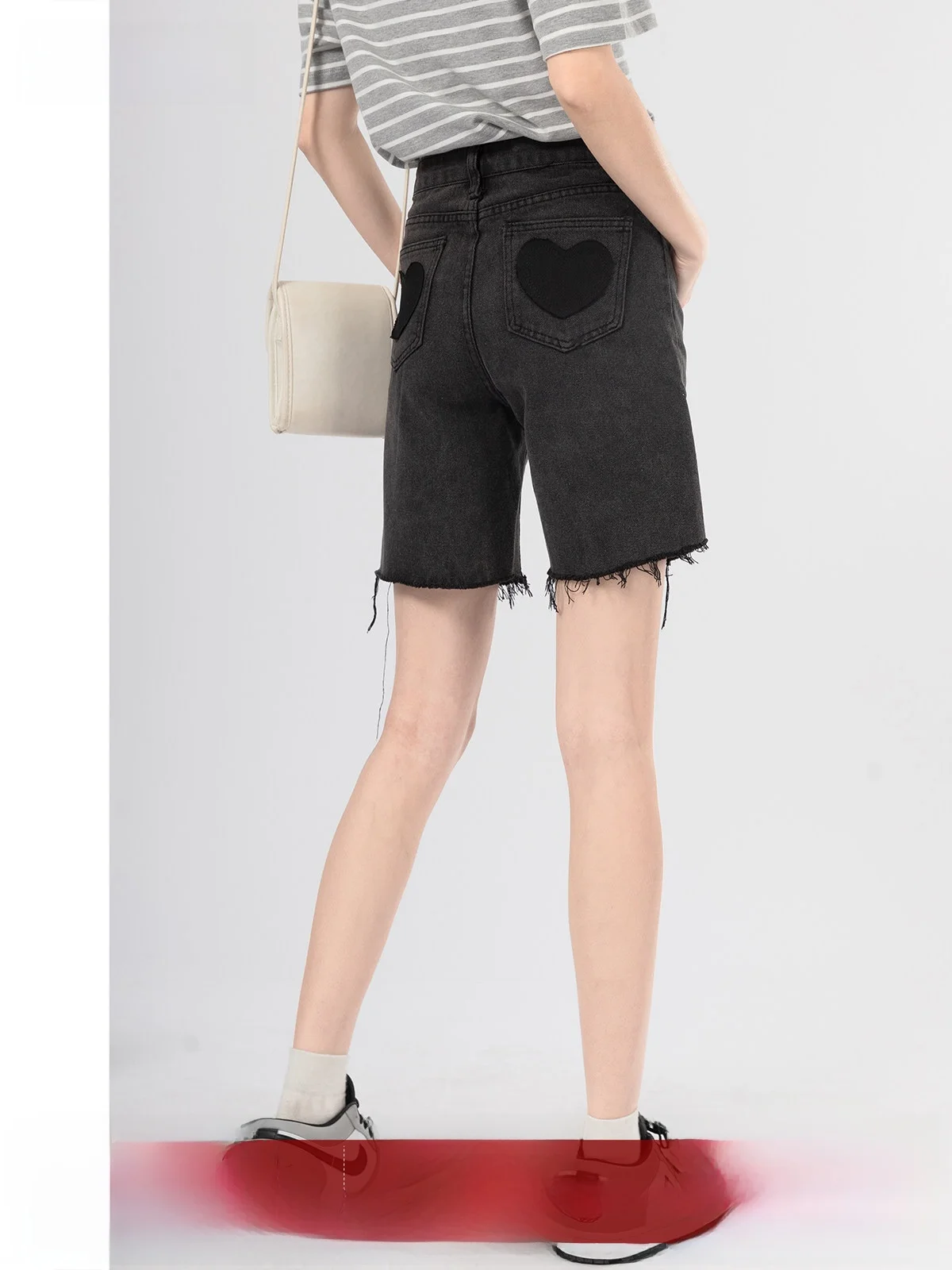 

MoZao High Waist Straight Leg Denim Shorts Women's Black High Street Fashion Spring 2026 New Style INS Design Pocket Detail