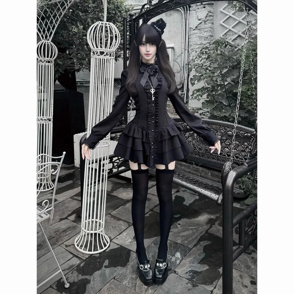 Gotisches Vintage-Spitzenkleid im Y2k-Stil für Damen, mit Knopfdesign, Streetwear, Schwarzes Lolita-Slim-Kleid, Langarm, Elegantes Kleid für Spicy Girls