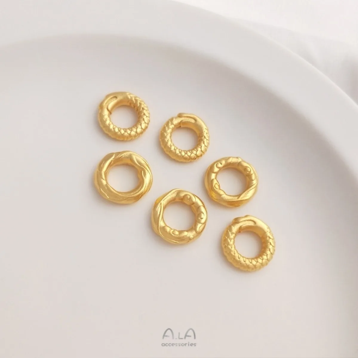 Long Lasting Anti-fade Sand Gold Dragon Phoenix Qiankun Rings DIY Bracelet Cord Connecting Concentric Jump Rings Findings