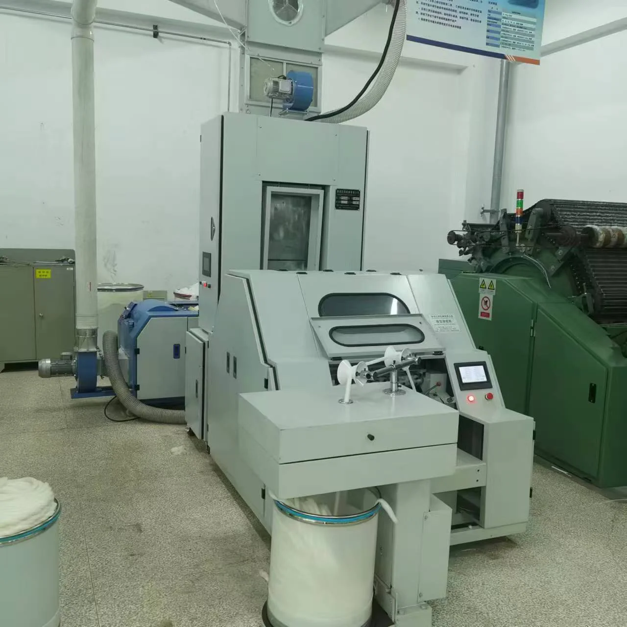 Nuove macchine per prodotti tessili domestici che pettono la macchina per campioni