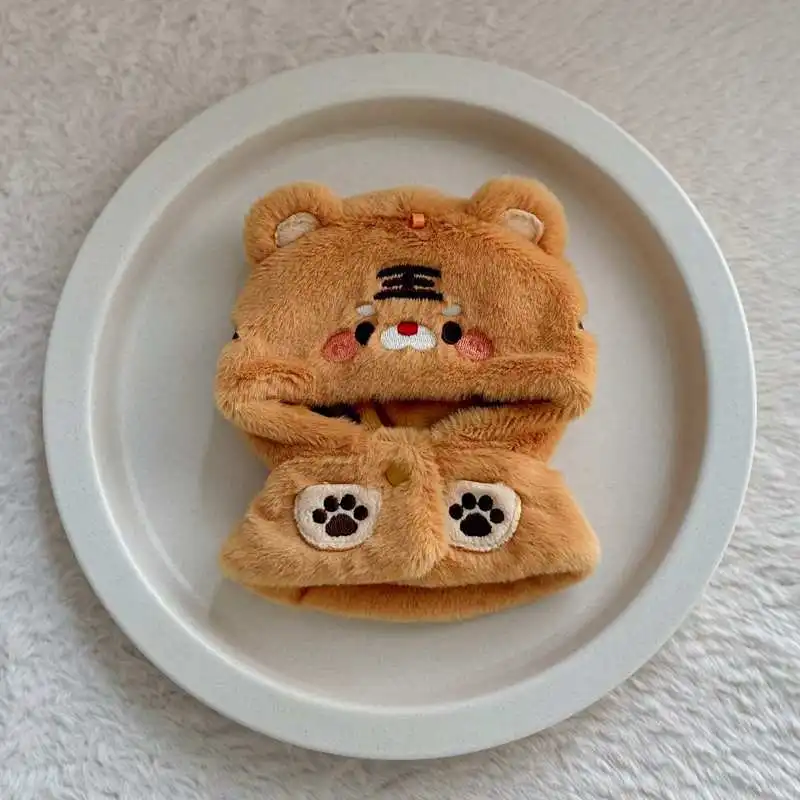 10 سنتيمتر الكرتون الحيوان سلسلة كيب دمية الملابس الكلب كوالا الكرتون الحيوان عباءة الدمى اكسسوارات أفخم مقنعين شال فستان هدية