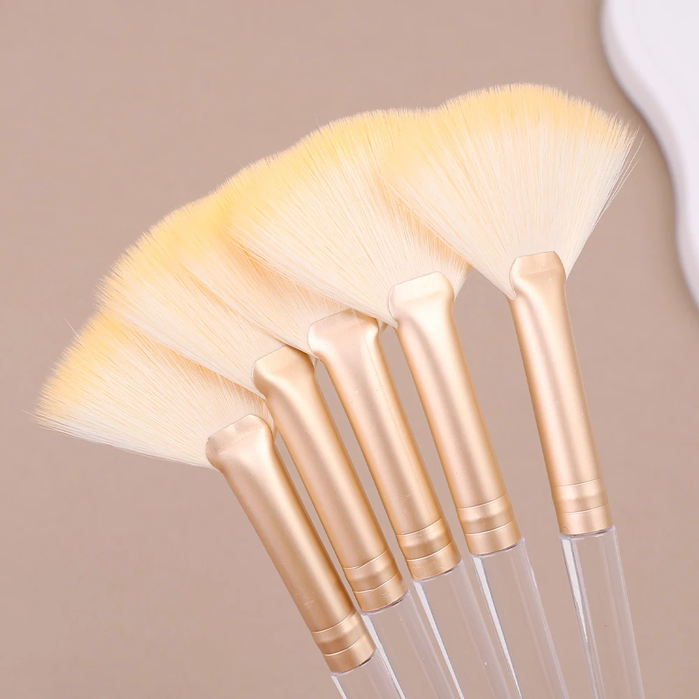 Professional Powder Blush Brush Transparent Rod Fan -shaped Residual Brushes Soft Hair Highlighter Face Beauty Make Up Tools