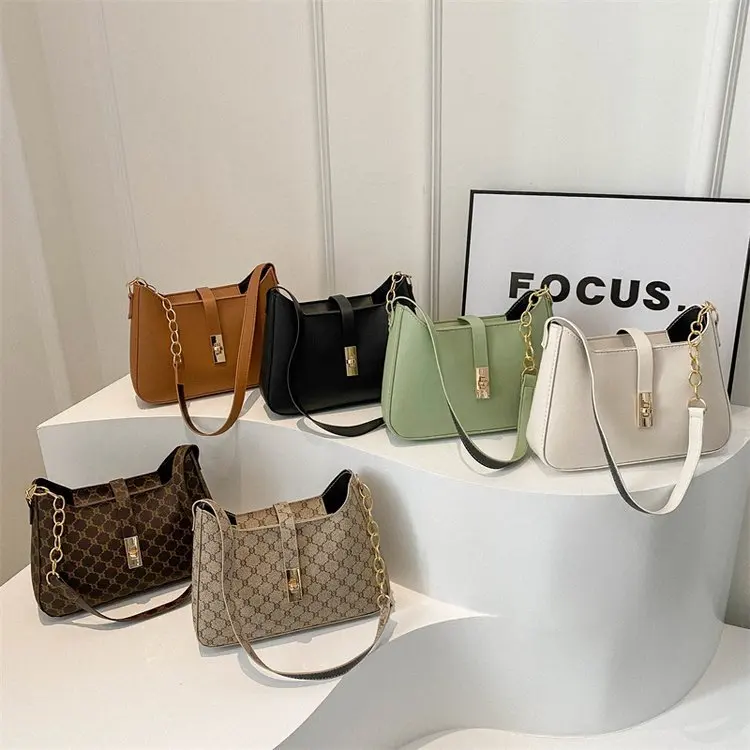 2024 Spring/Summer New Chain Retro Handheld Small Square Bag Single Shoulder Crossbody Bag Solid Color Bag