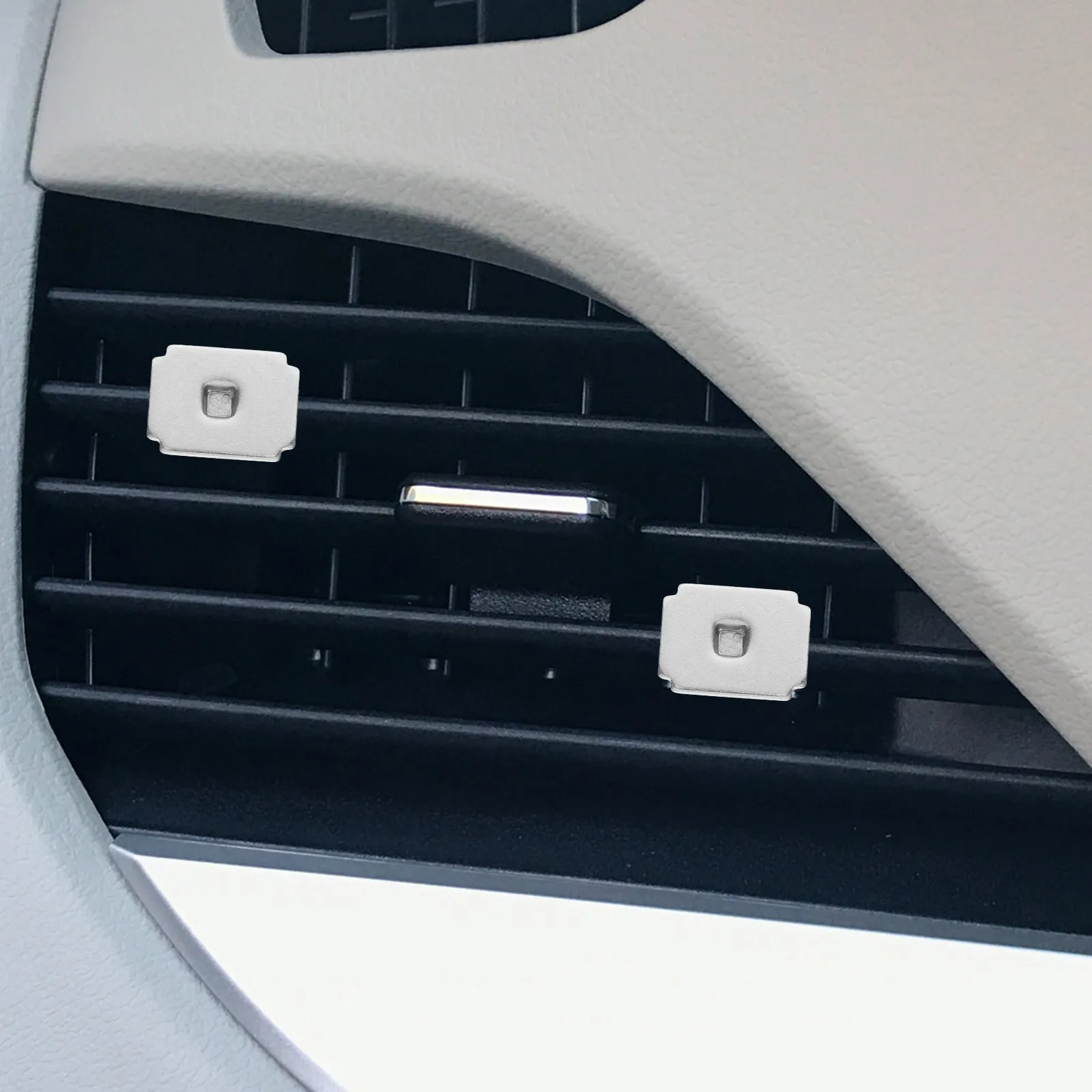 

20pcs Car Perfume Clips Durable Auto Scent Holder Easy Install Vent Diffuser Universal Fit For Cars Trucks Air Conditioner