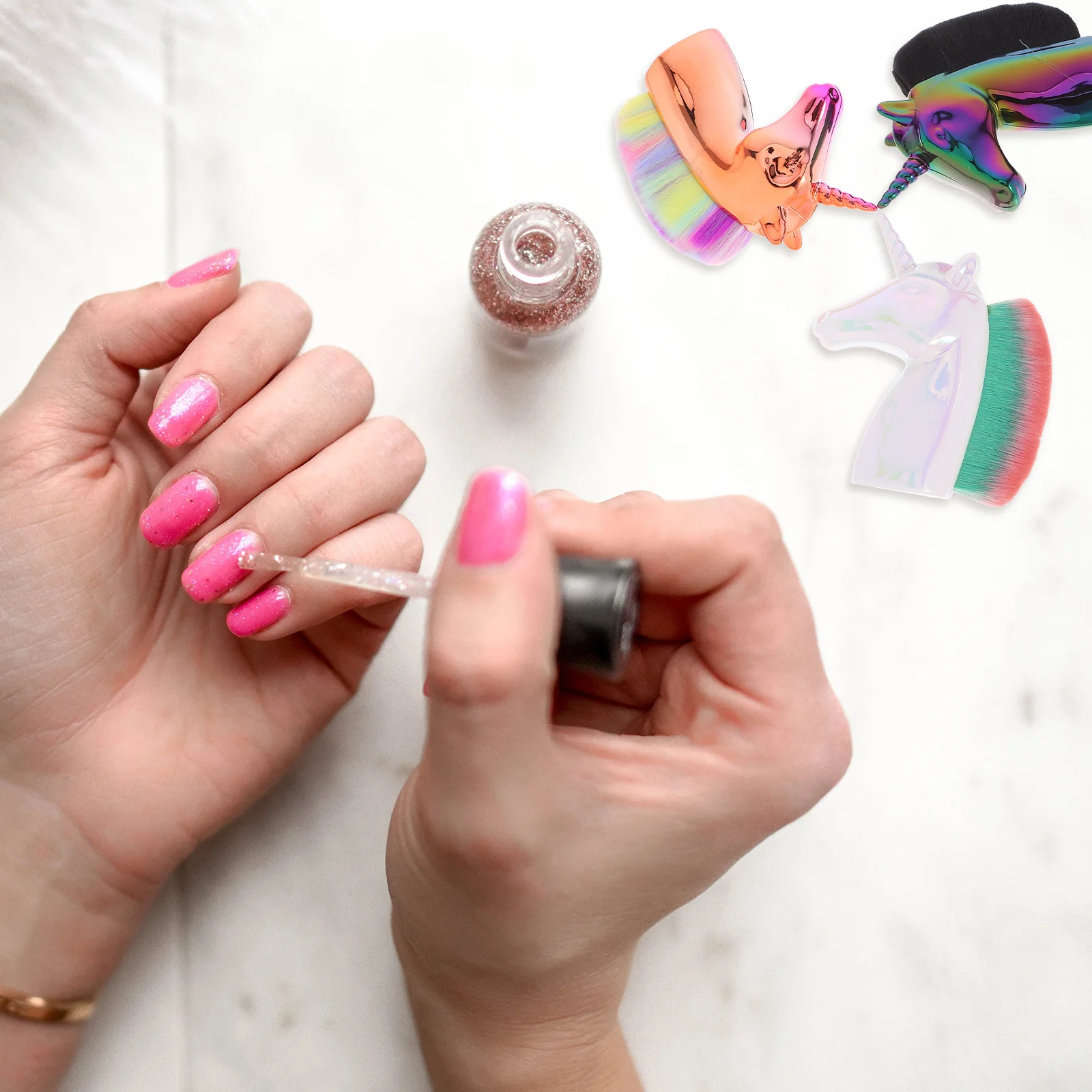 

3pcs Cleaning Unicorn Design Durable Manicure Pedicure Tool For Dust Removal After Filing Buffing Nail Brush Set Unicorn Nail