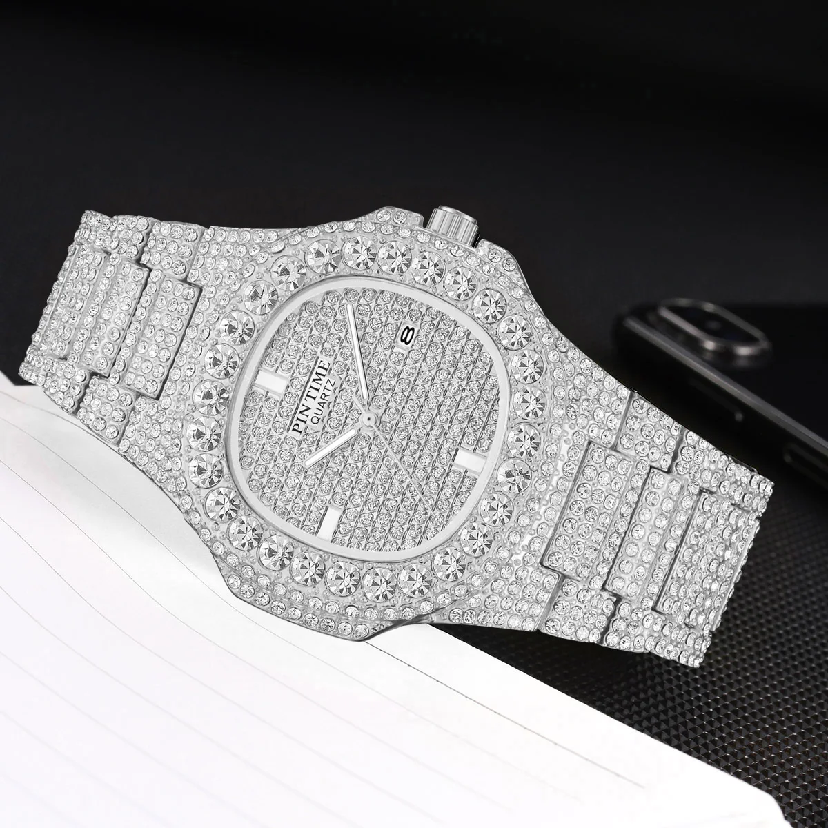 

Wholesale Men Women Diamond Iced Out Watch Stainless Steel Big Crystal Stone Quartz Wristwatches for Mens Full Paved