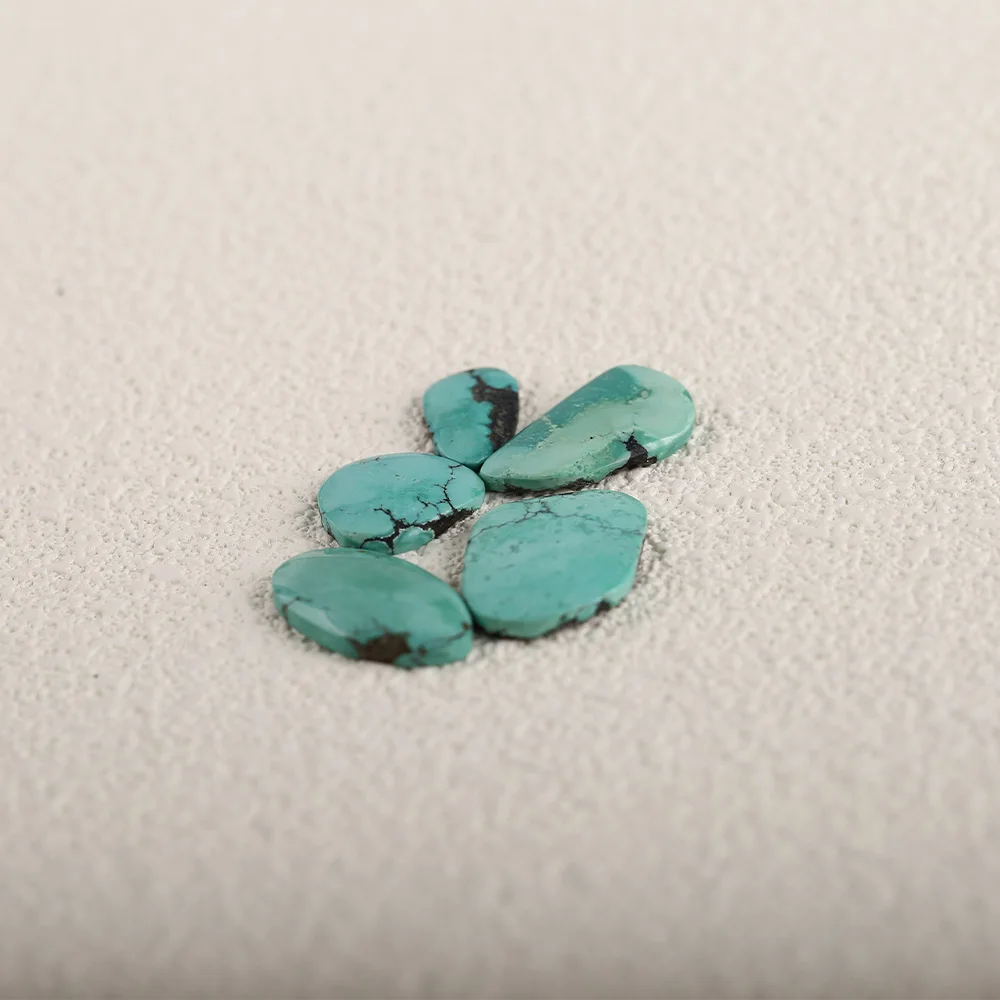 Natural Gemstone Turquoise  (5pieces) - DIY Handmade Jewelry 21×15×1mm, 6.7g