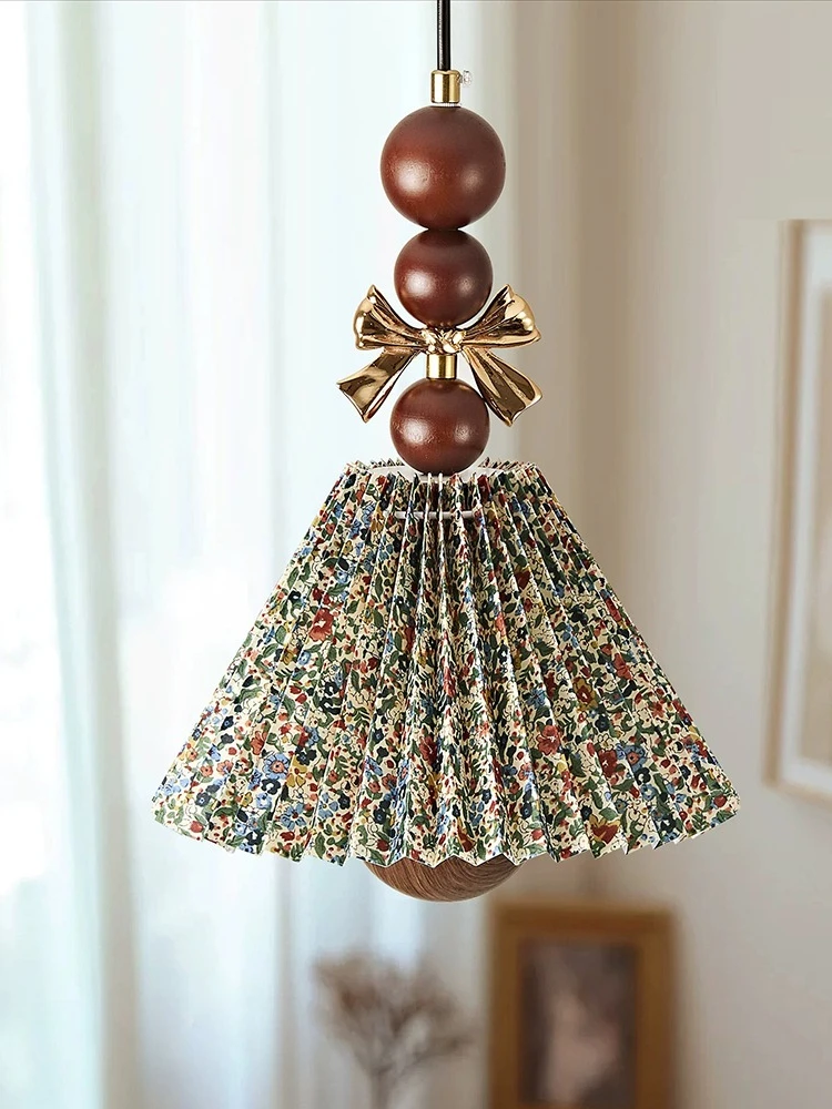 French Retro Floral Pendant Light Luxury Nordic Design Walnut Wood Gril Bedroom Hanging Light E27 for Hallway Bedroom Home Decor