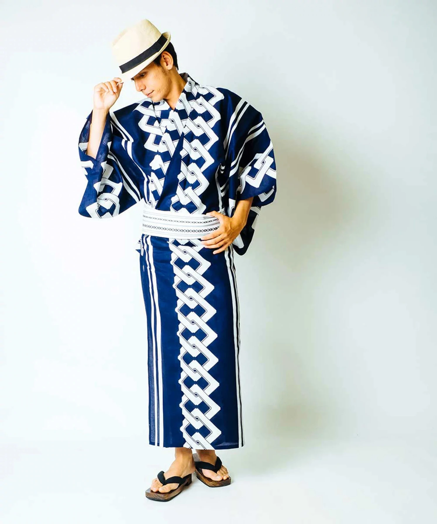 Traditional Men's Samurai Kimono Set - Navy Checkered Yukata for Summer Festivals, Wrinkle-Resistant & Fade-Proof