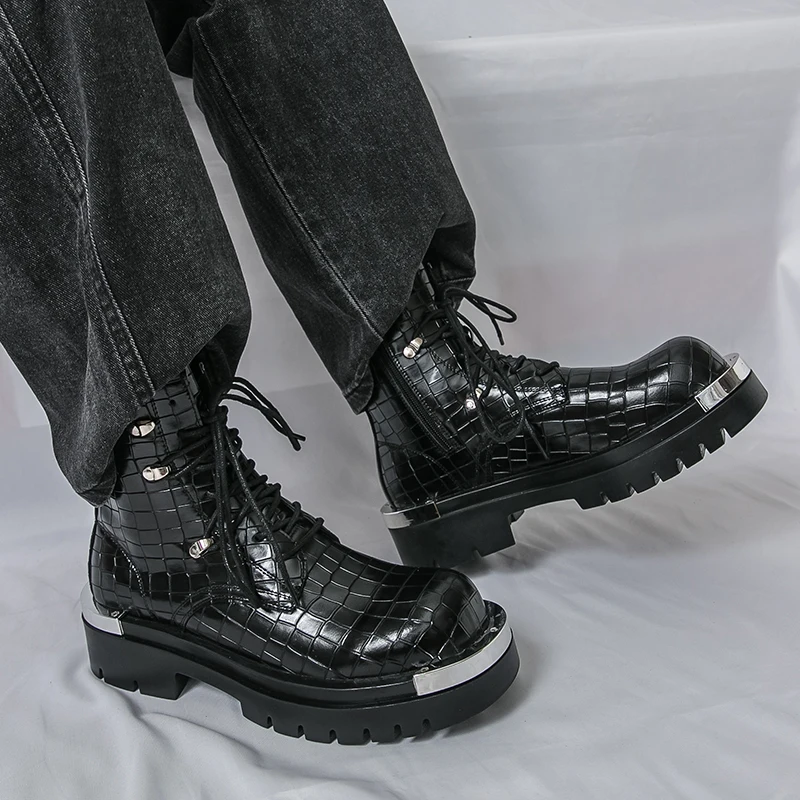 

Quality High Top Man Outdoor Hiking Boots Fashion Trendy Street Style Thick Soled Men Leather Boots Comfort Casual Walking Boots