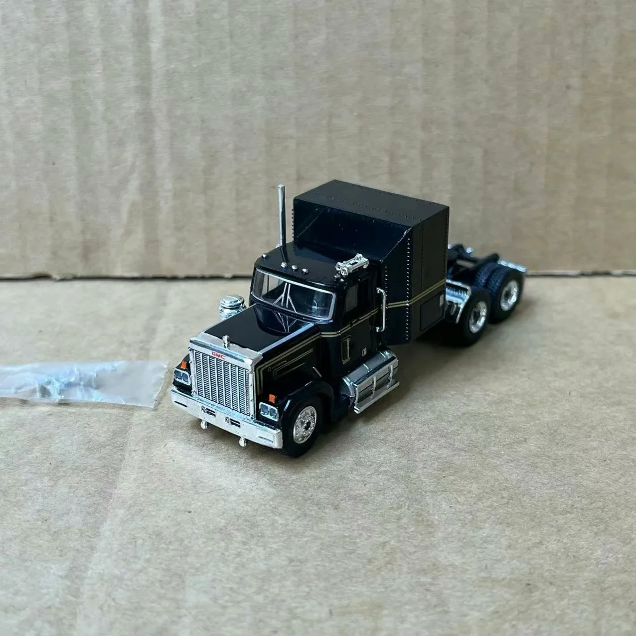 1:87 HO GMC GENERAL Truck Trailer Head Plastic Car Vehicle Model Toy Collectible