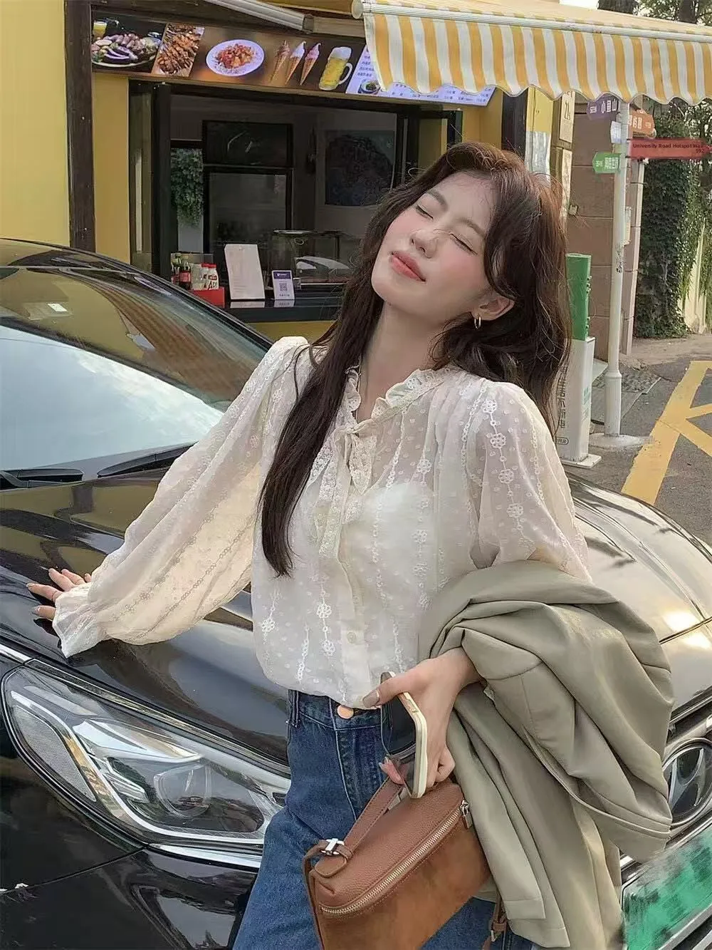 

Lace Embroidered Flower Loose Long Sve Women's irt Sweet Youthful Transparent V-ne Button-up Cotton Polyester Blend