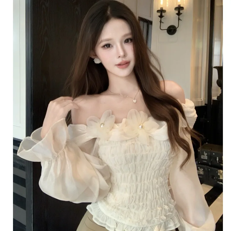 

Korean Sle Heavy Embellied Bubble Sve ort oulder irt Hollow out Floral Women's Sweet Sle Top