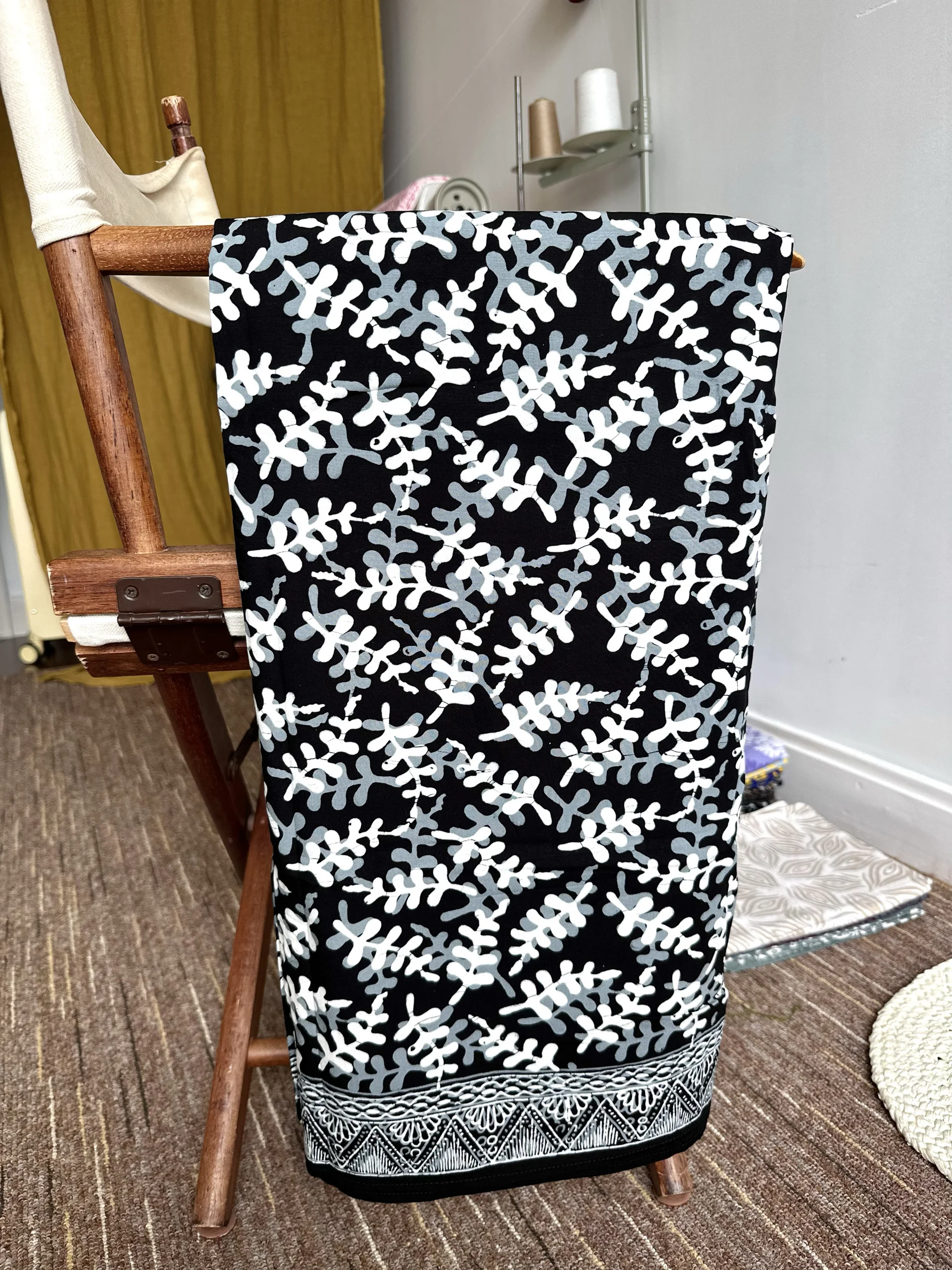 

Batik Handmade Wax Dye Skirt Island Vaion High Waist Midi Skirt Double Color Second Wax Dye Floral Print Cotton Blend