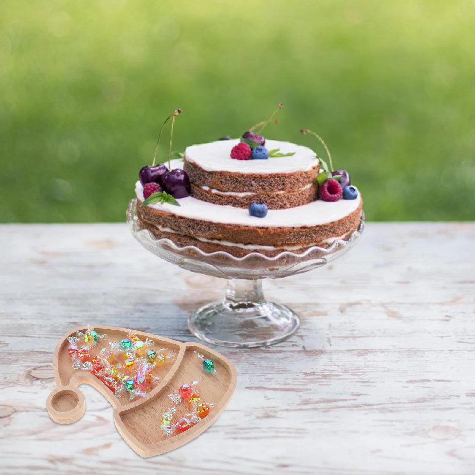 

Santa Hat Wooden Serving Board Reusable Rustic Tray for Christmas Snacks Dried Fruits Nuts Candy Storage Decorative Use