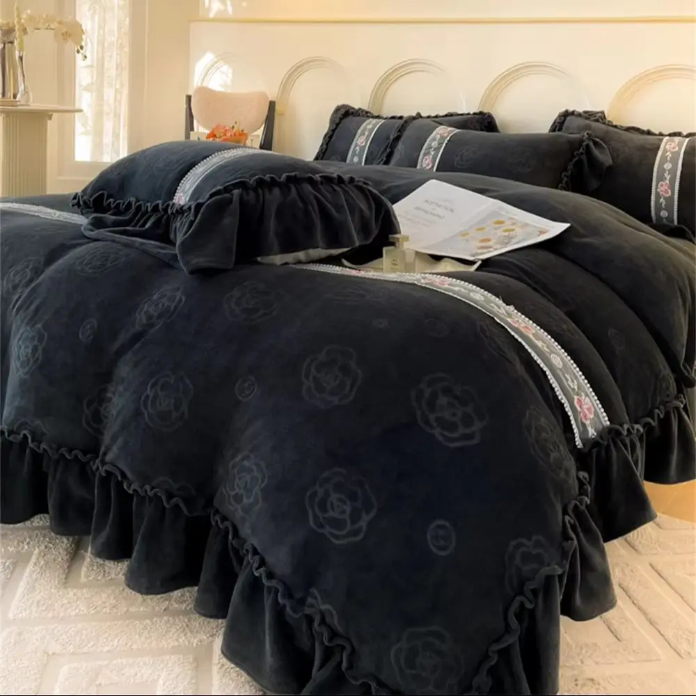 

Бархатный комплект постельного белья в стиле принцессы, комплект пододеяльников с цветочной вышивкой, зимний теплый утолщенный домашний мягкий пододеяльник, простыня