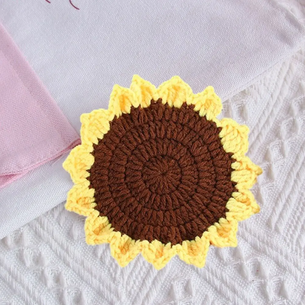 2Pcs/Set Creative Sunflower Crochet Coasters Reusable Handmade Hand-knitted Cup Pad INS Style Round Flower Coaster Wedding