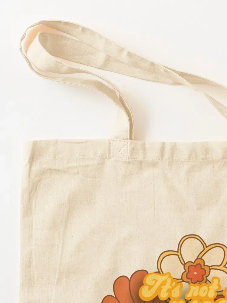 لم يتم استخدامها، حقيبة حمل عتيقة، حقائب قابلة لإعادة الاستخدام، أكياس تسوق قابلة للطي، حقيبة حمل على الشاشة، حقيبة جامعية