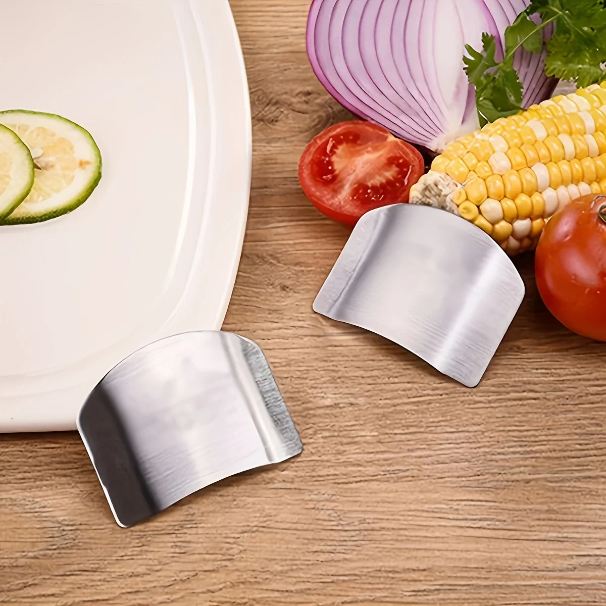 

Kitchen Anti-Cut Hand Tool, Ergonomic Finger Guard Chopper Shield for Home Vegetable Meat Cutting Safety