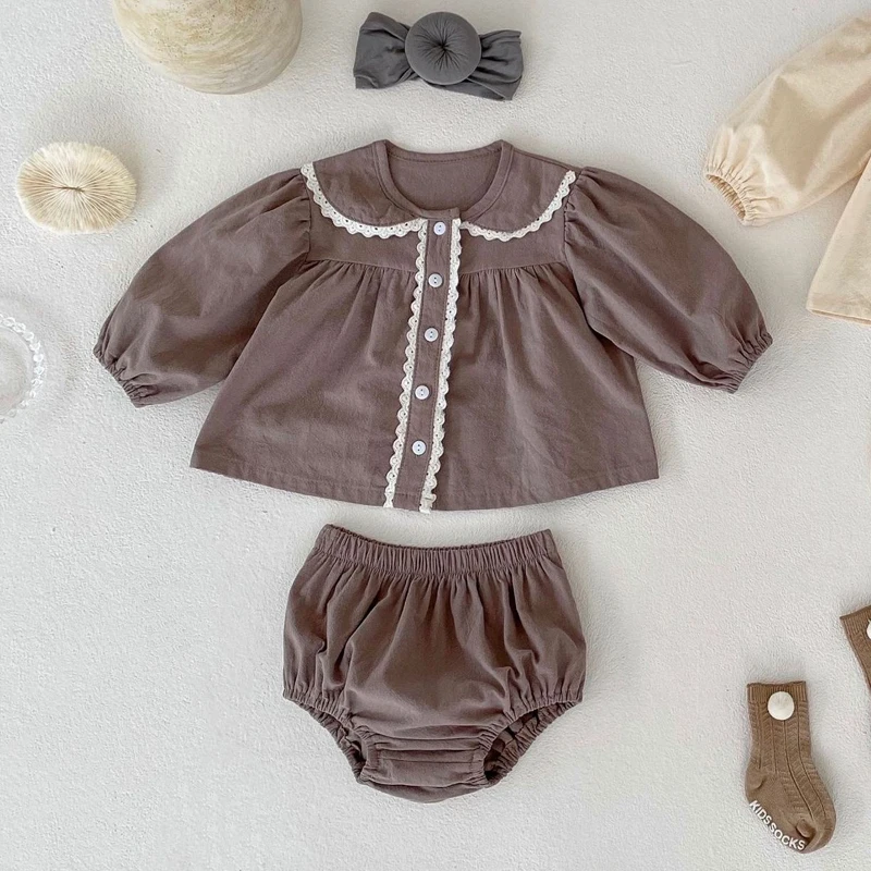 Autumn new baby clothing, 2-piece set of pure cotton half necked long sleeved shirt and triangular bun pants for girls